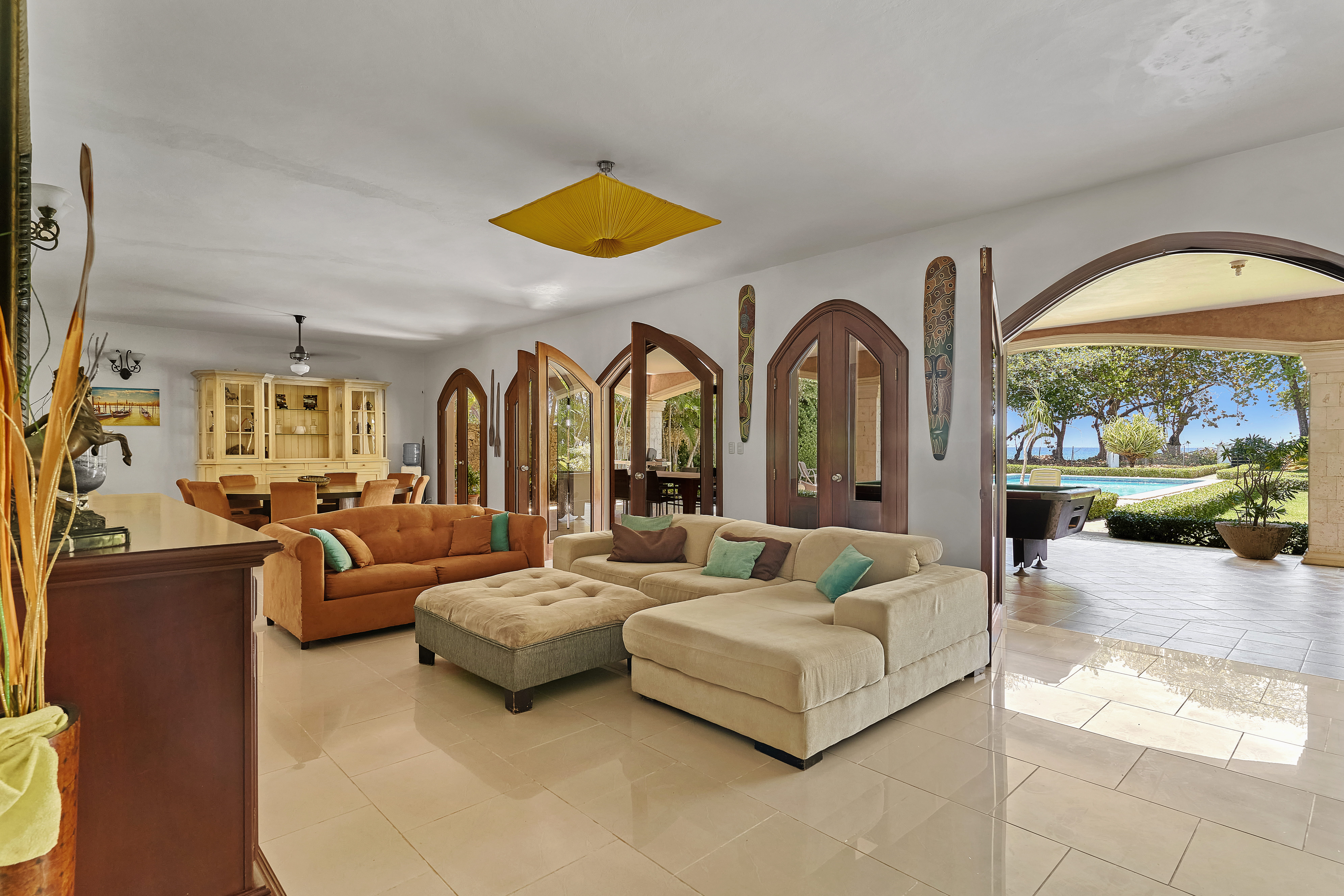 Spacious living area at Villa Valesta