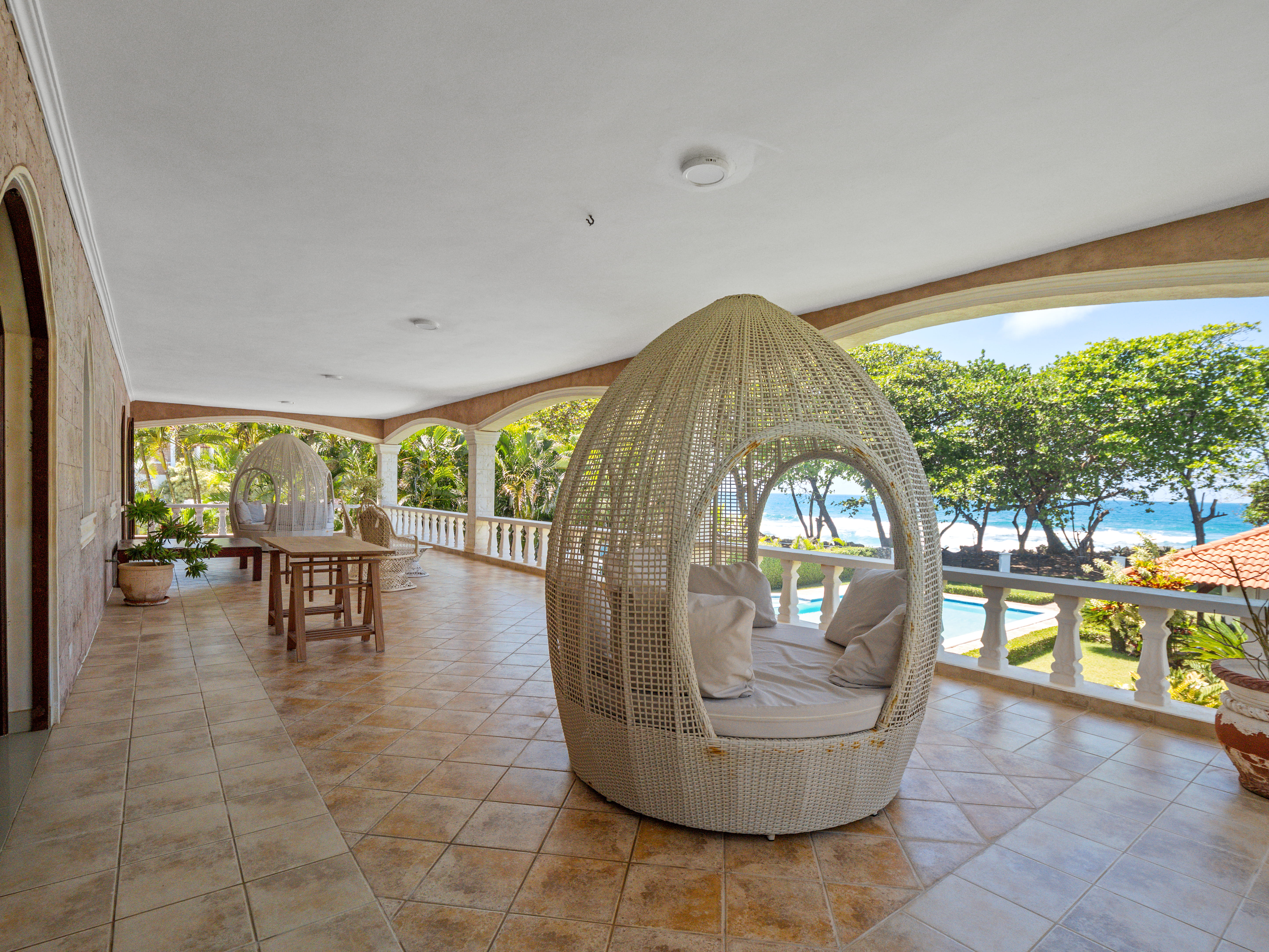 Outdoor terrace at Villa Valesta Cabarete