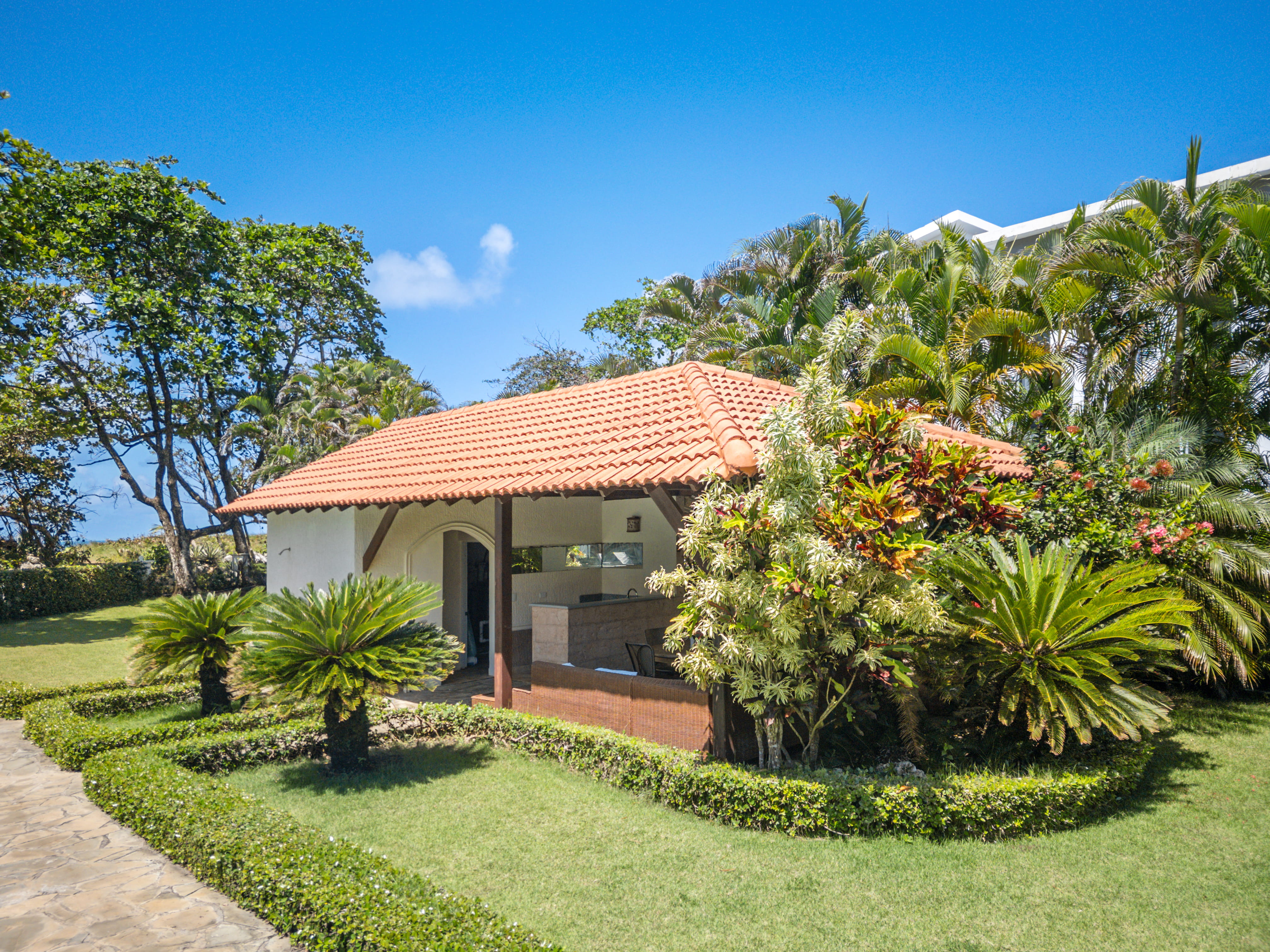 Villa Valesta pool house